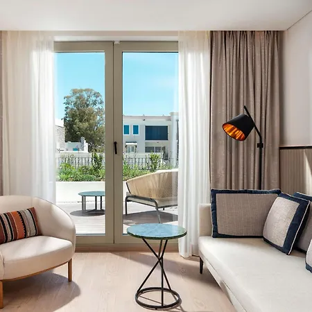 Radisson Collection Hotel, Bodrum 5* אקיארלר