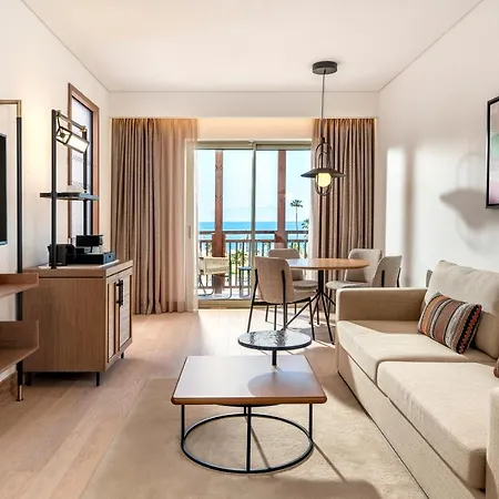 Radisson Collection Hotel, Bodrum 5* 阿克亚拉尔