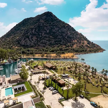 Radisson Collection Hotel, Bodrum 5*