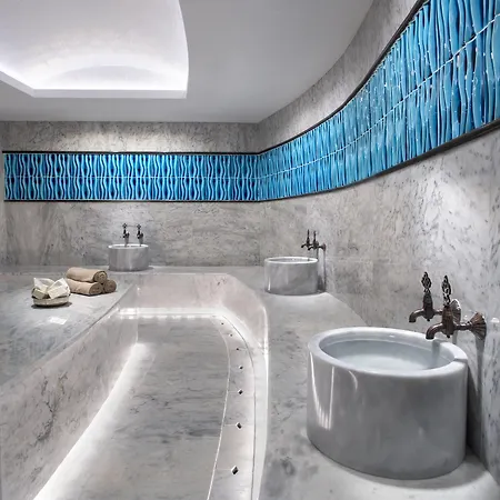 Radisson Collection Hotel, Bodrum ホテル 5*